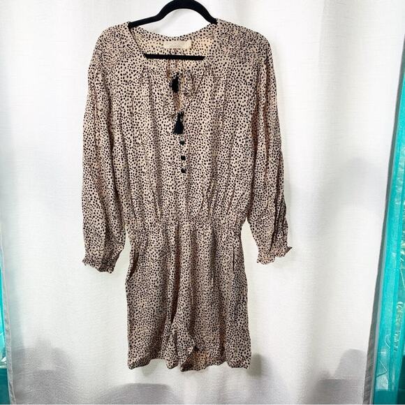 Anthropologie BeachGold polka dot romper size medium blogger favorite Chelsea‎ - Picture 2 of 8